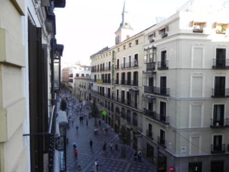 Hostal Ivor Madrid Luaran gambar